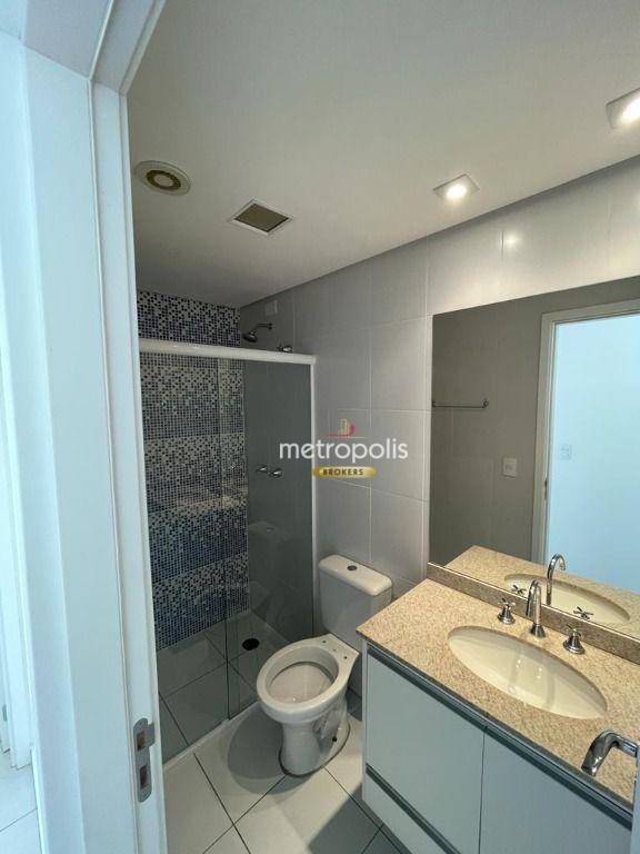 Apartamento para alugar com 2 quartos, 65m² - Foto 14