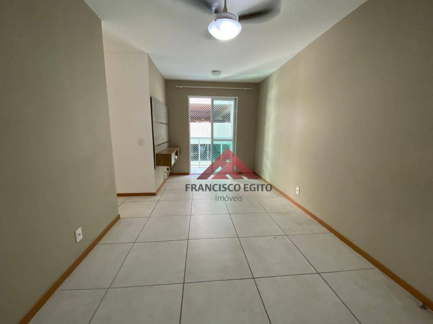 Apartamento à venda com 3 quartos, 88m² - Foto 3