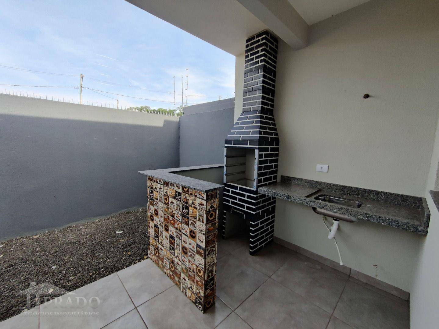 Casa à venda com 2 quartos, 71m² - Foto 14