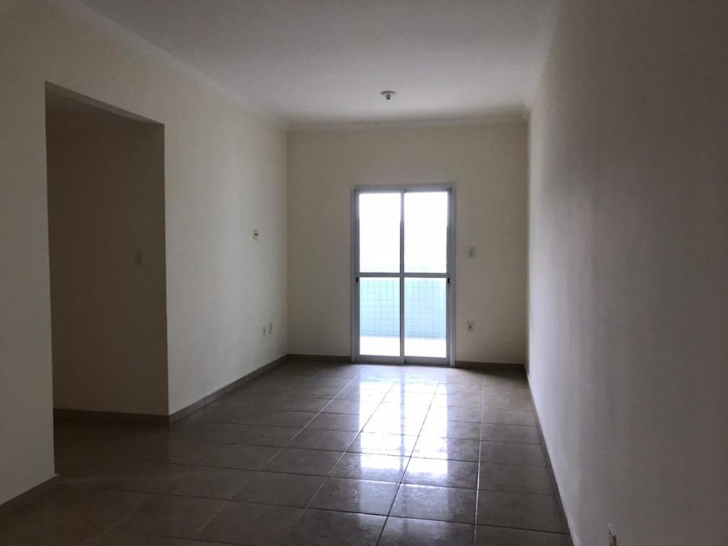 Apartamento à venda com 3 quartos, 96m² - Foto 7