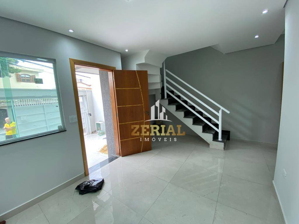 Sobrado à venda com 2 quartos, 154m² - Foto 1