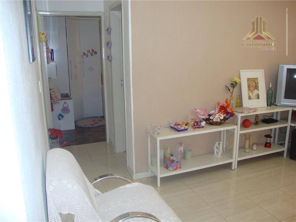 Apartamento à venda com 2 quartos, 68m² - Foto 11