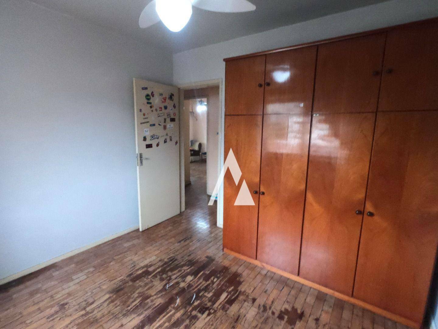 Apartamento para alugar com 2 quartos, 74m² - Foto 9