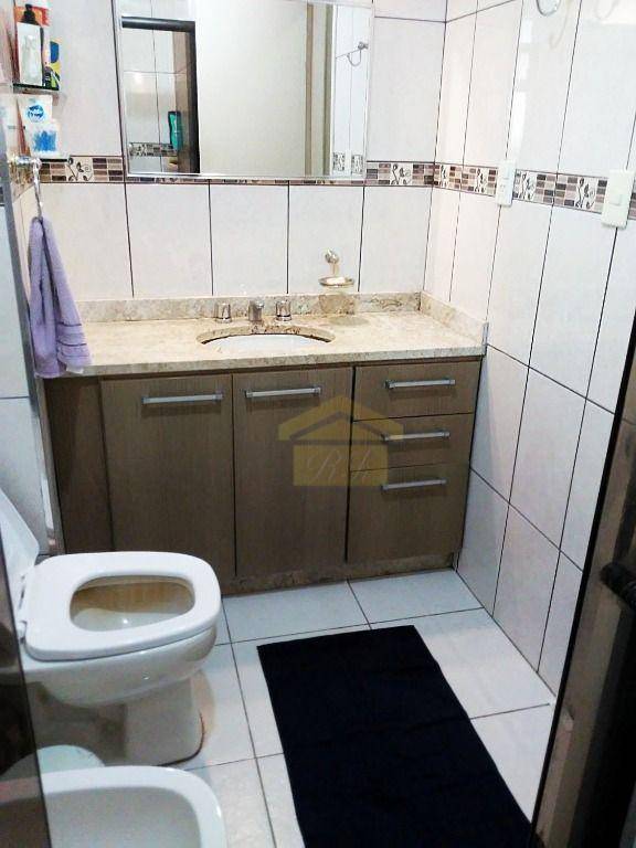 Apartamento à venda com 3 quartos, 92m² - Foto 11