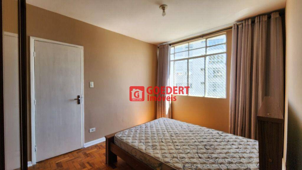 Apartamento para alugar com 3 quartos, 90m² - Foto 9