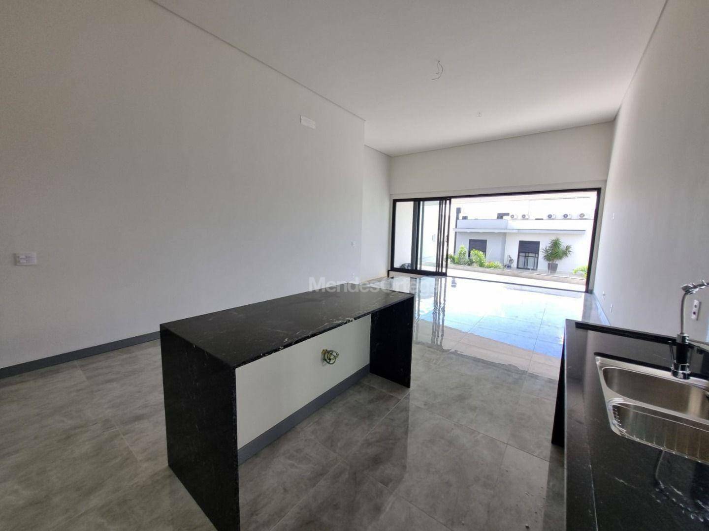 Casa de Condomínio à venda com 3 quartos, 291m² - Foto 6