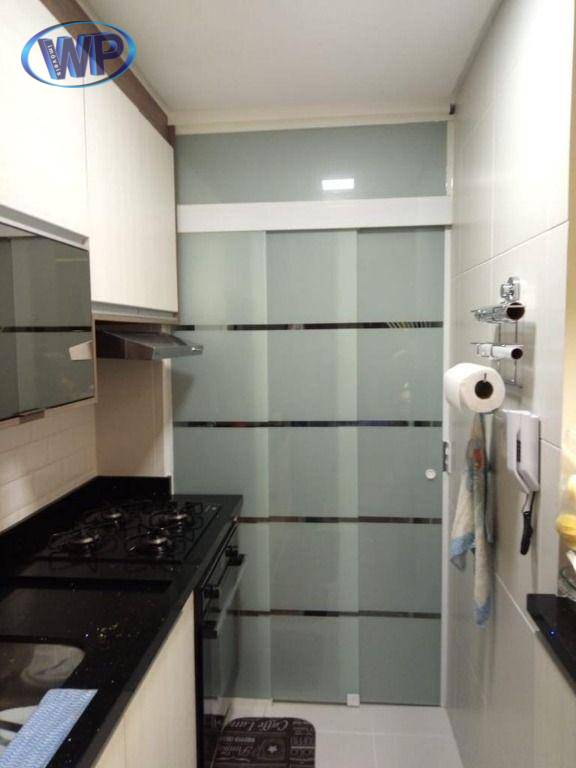 Apartamento à venda com 2 quartos, 67m² - Foto 3