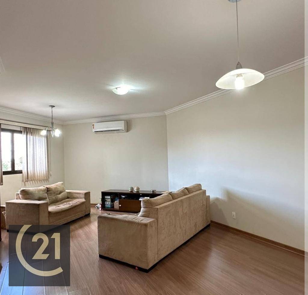 Apartamento à venda com 3 quartos, 137m² - Foto 10