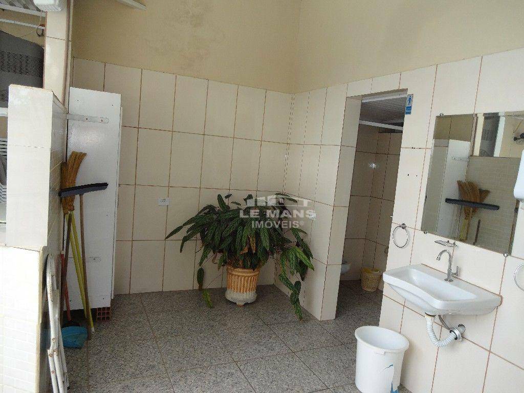 Chácara à venda com 4 quartos, 450m² - Foto 13