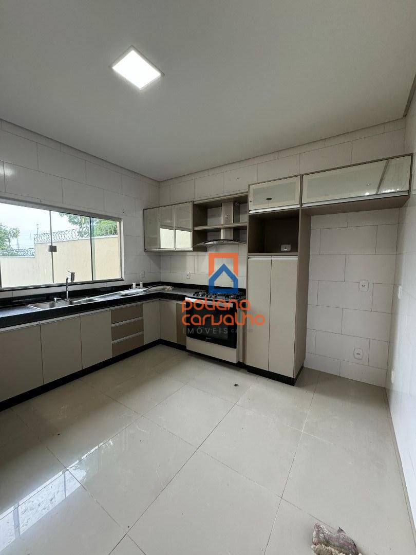 Casa à venda com 3 quartos, 220m² - Foto 40