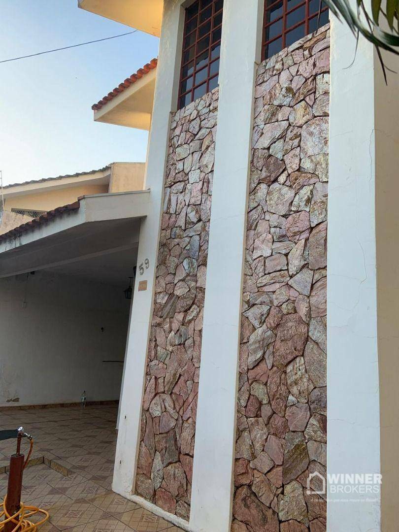 Sobrado à venda com 3 quartos, 240m² - Foto 8