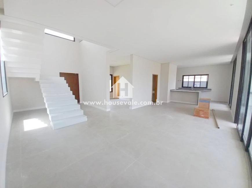 Sobrado à venda com 3 quartos, 370m² - Foto 4