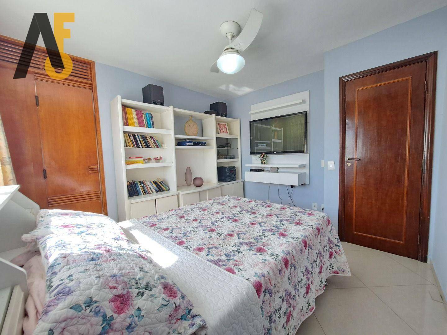 Cobertura à venda com 3 quartos, 215m² - Foto 13