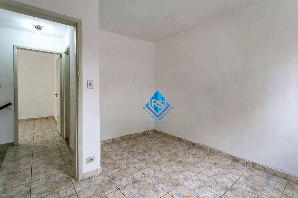 Sobrado à venda e aluguel com 3 quartos, 235m² - Foto 13