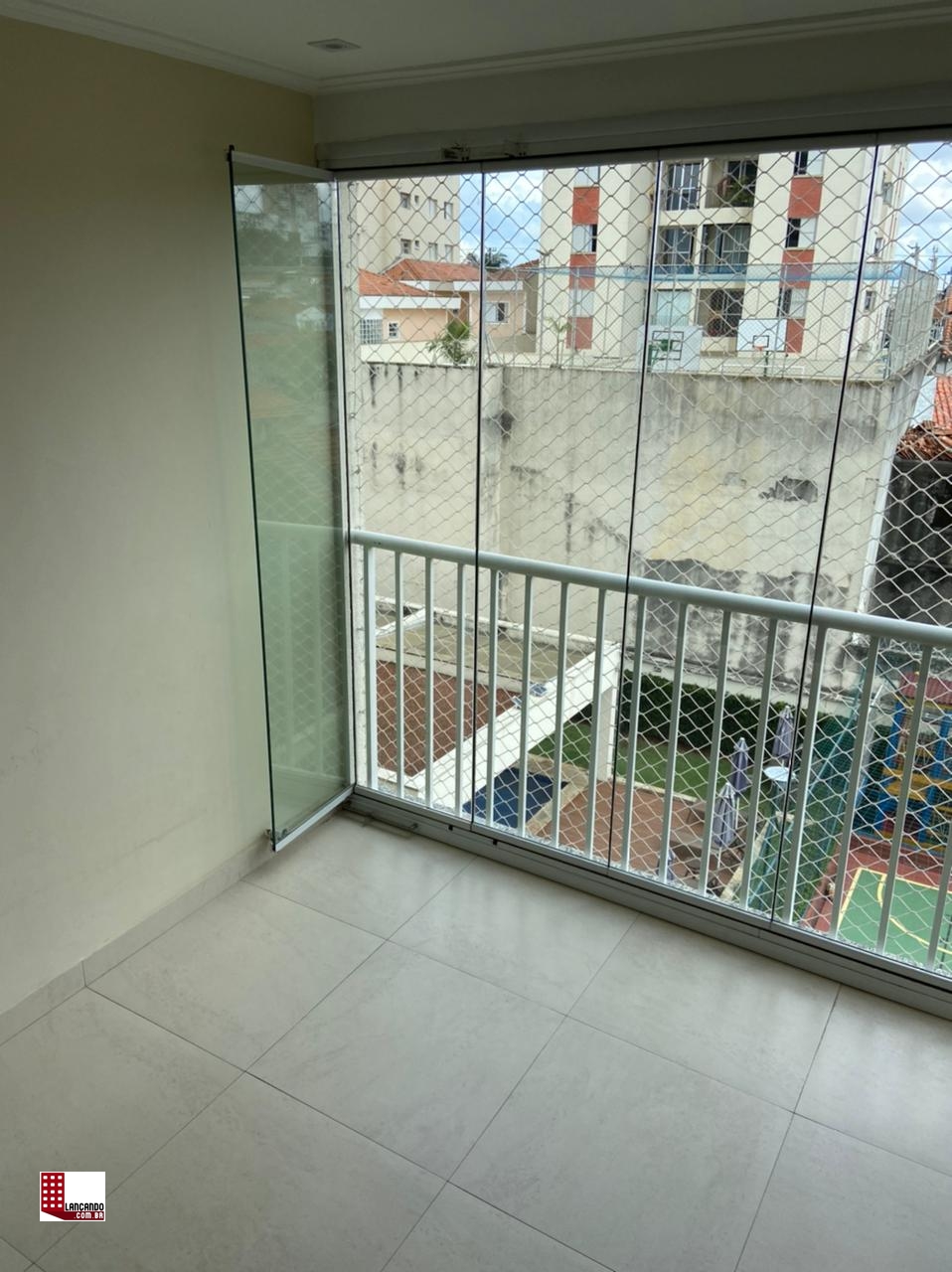 Apartamento à venda com 2 quartos, 61m² - Foto 8