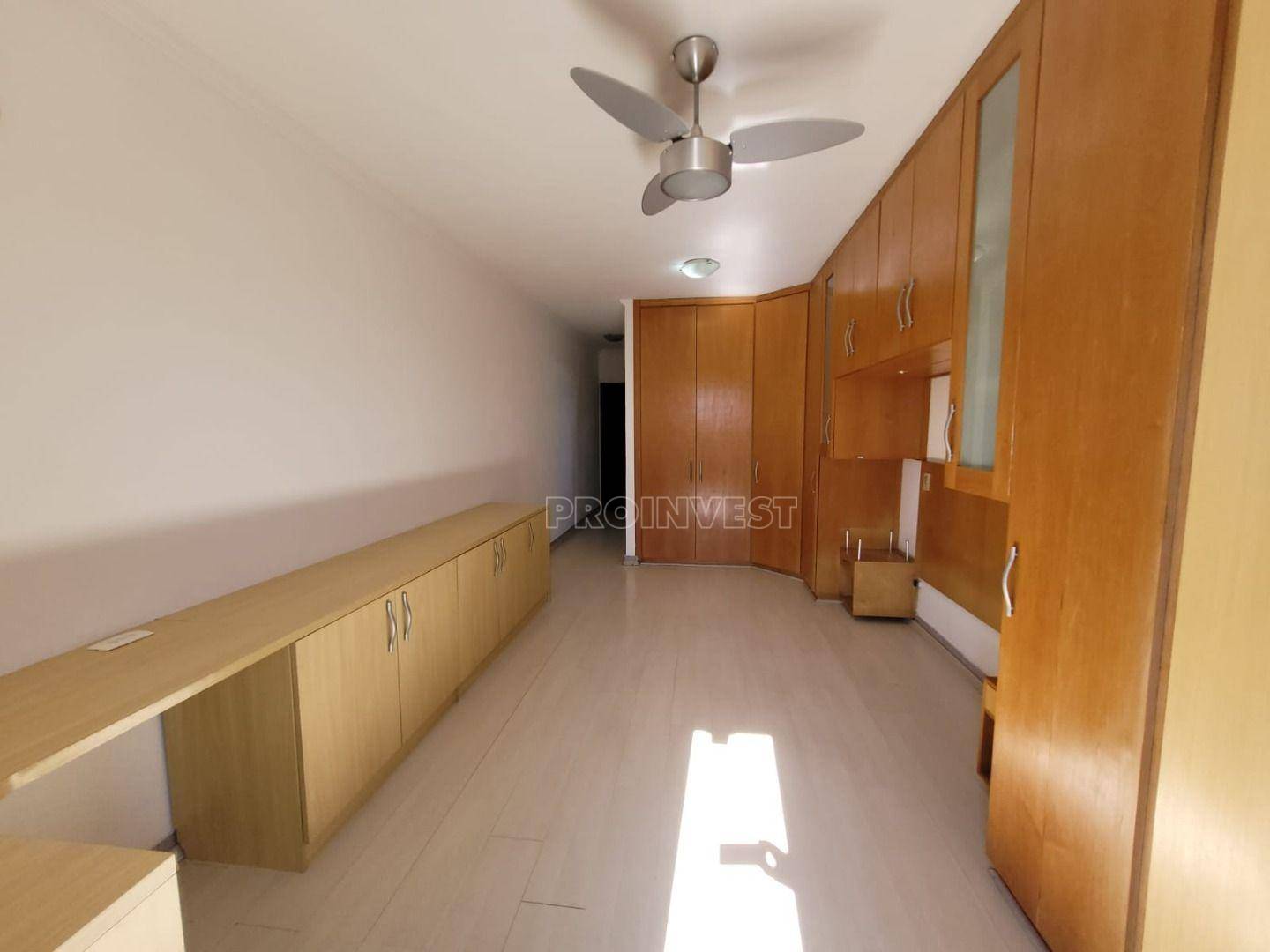 Casa à venda com 3 quartos, 195m² - Foto 15