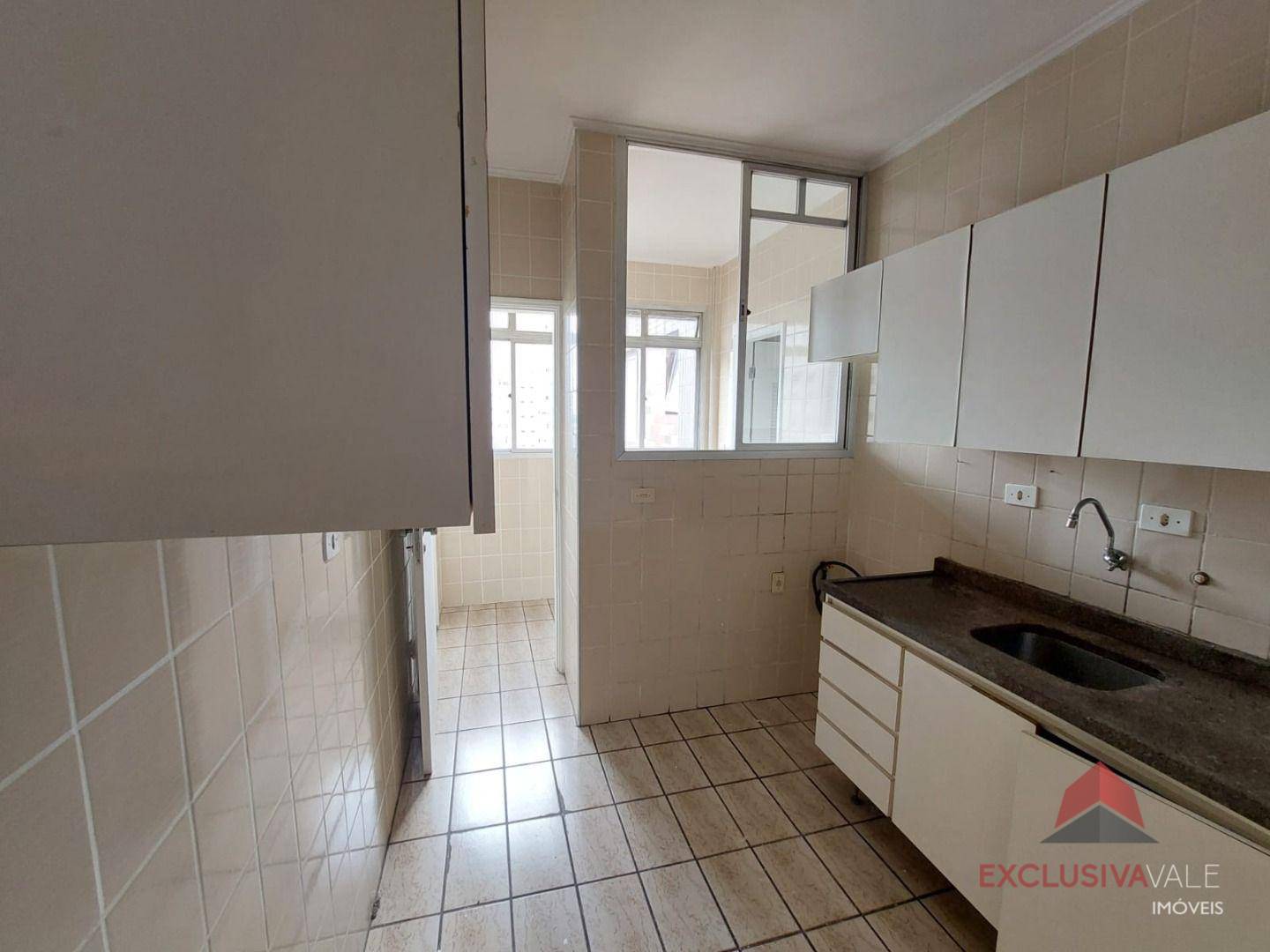 Apartamento à venda com 3 quartos, 85m² - Foto 18