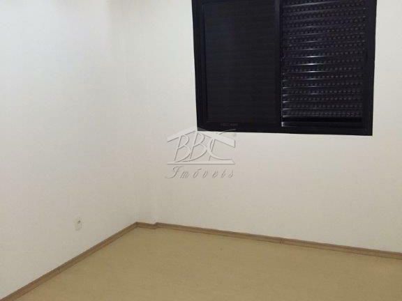 Apartamento à venda com 3 quartos, 98m² - Foto 12