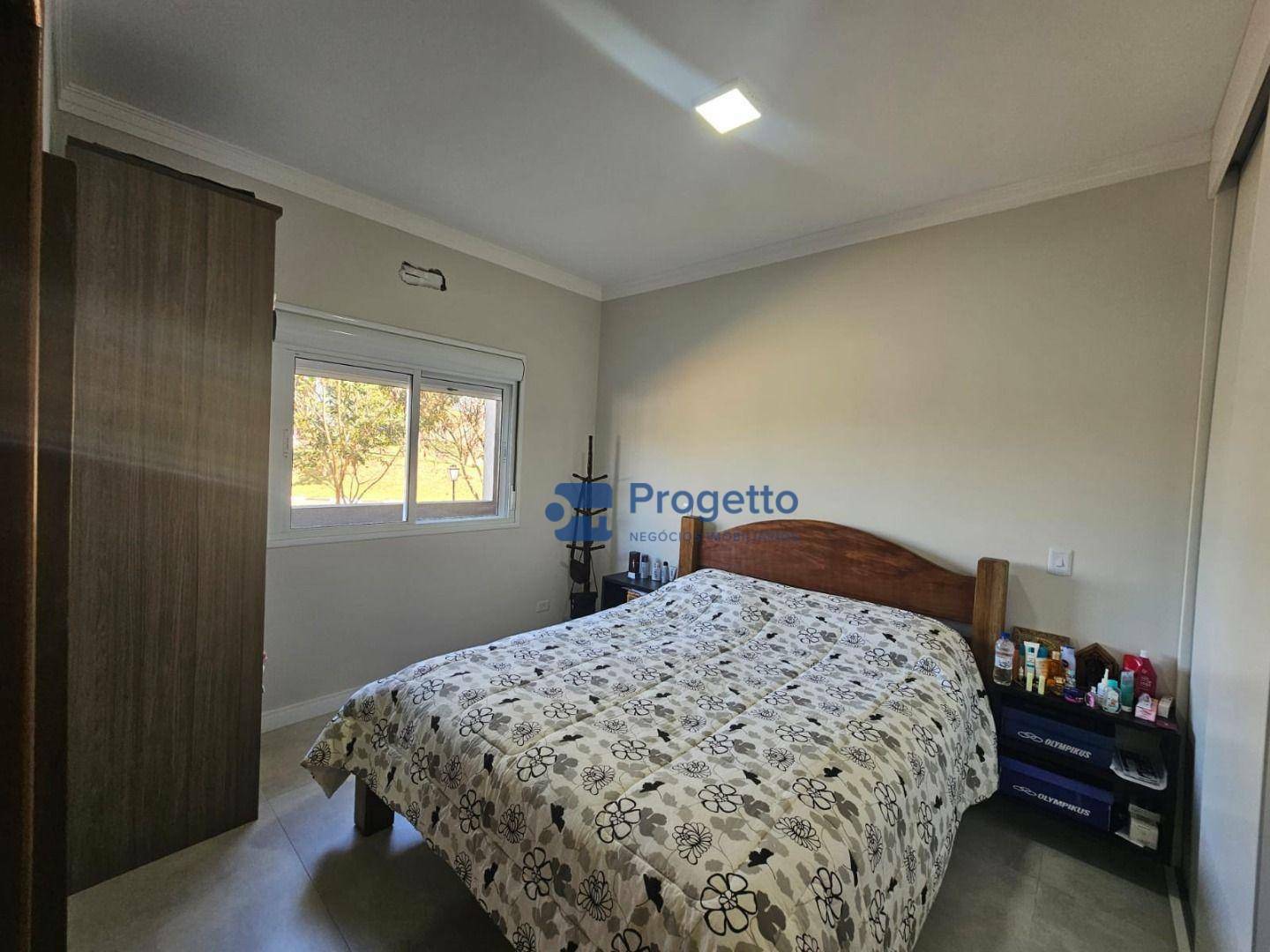 Casa de Condomínio à venda com 3 quartos, 203m² - Foto 9