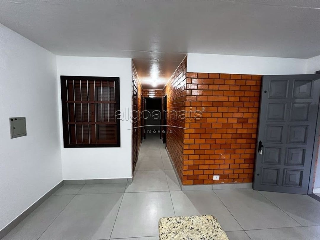 Casa à venda com 2 quartos, 160m² - Foto 10