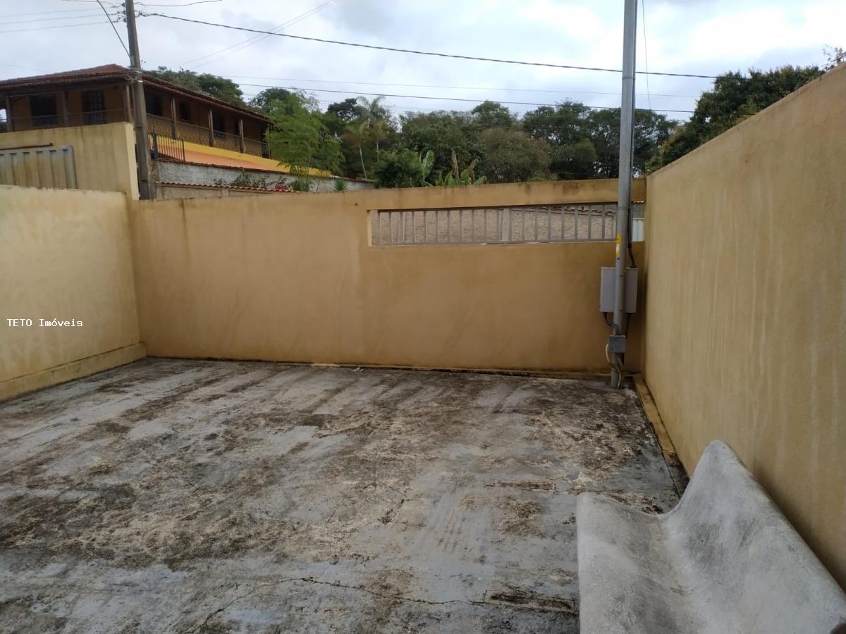 Casa à venda com 1 quarto, 450m² - Foto 12