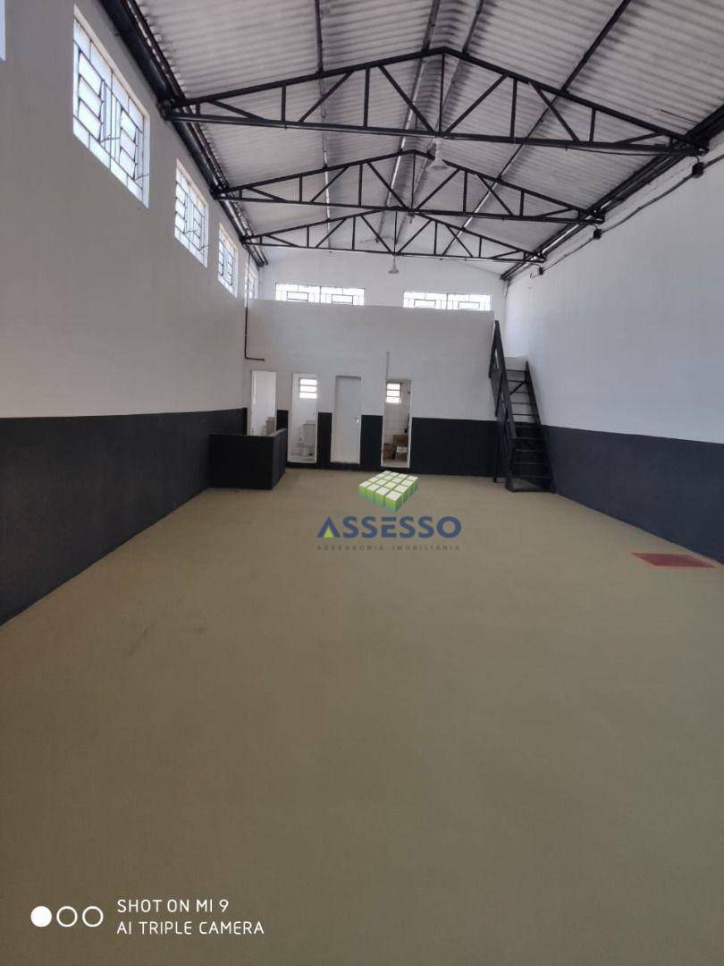 Depósito-Galpão-Armazém à venda, 595m² - Foto 5