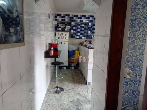 Sobrado à venda com 3 quartos, 90m² - Foto 7