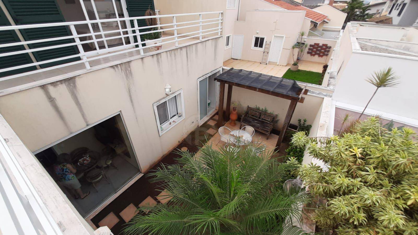 Casa de Condomínio à venda com 3 quartos, 269m² - Foto 48