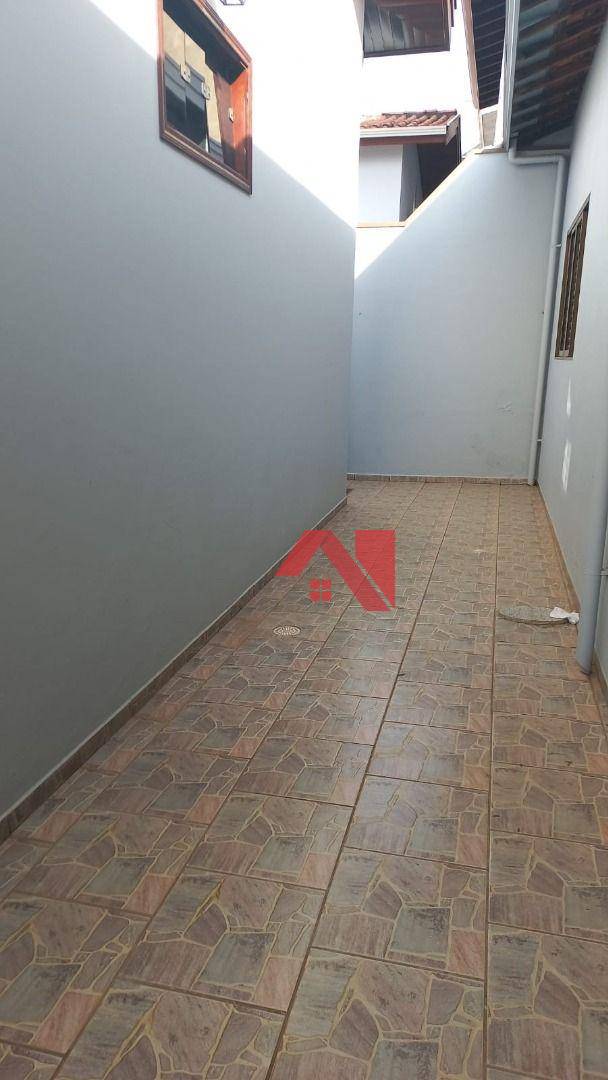 Sobrado à venda com 3 quartos, 240m² - Foto 29