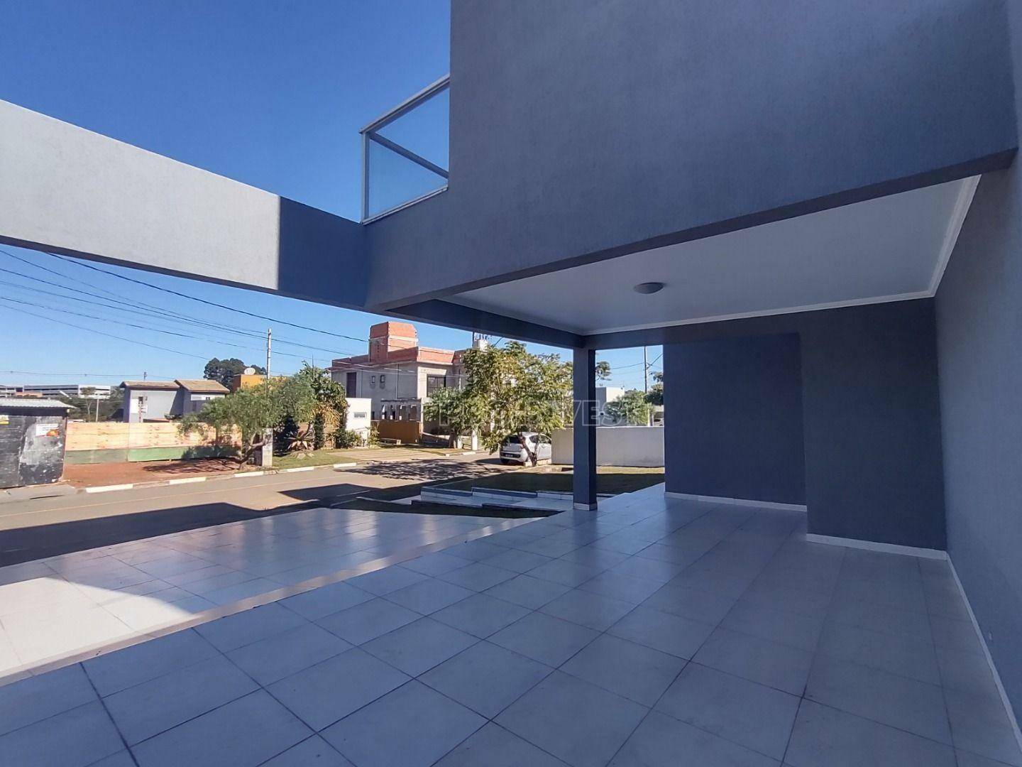 Casa de Condomínio à venda com 3 quartos, 227m² - Foto 2