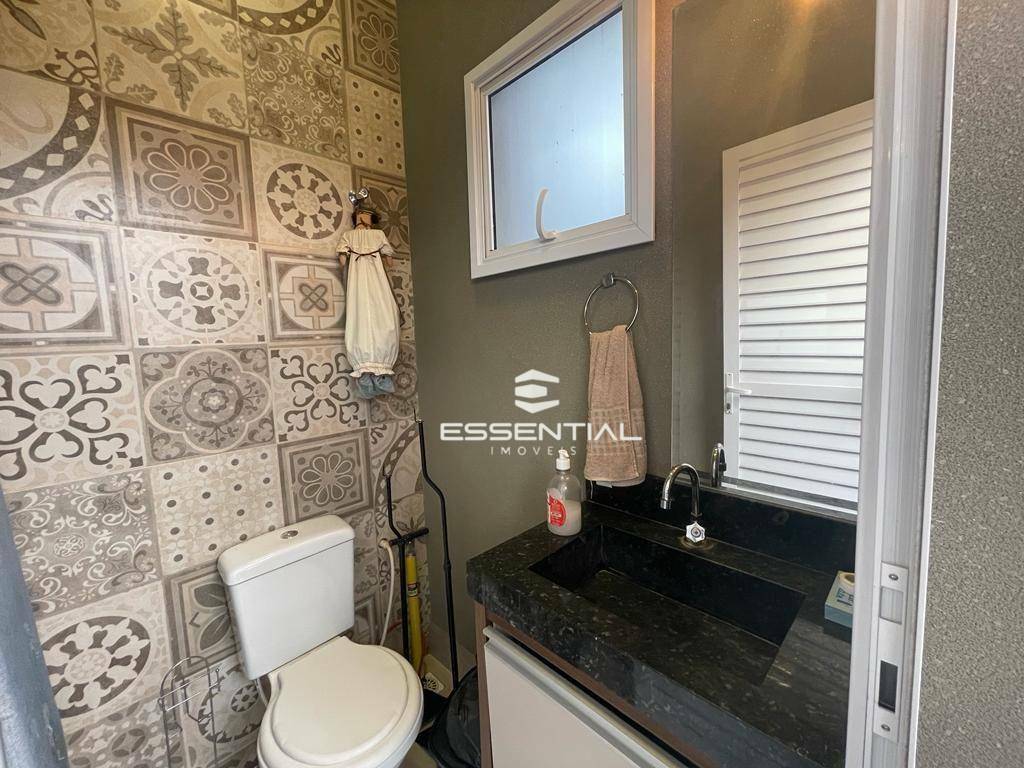 Casa à venda com 3 quartos, 140m² - Foto 17