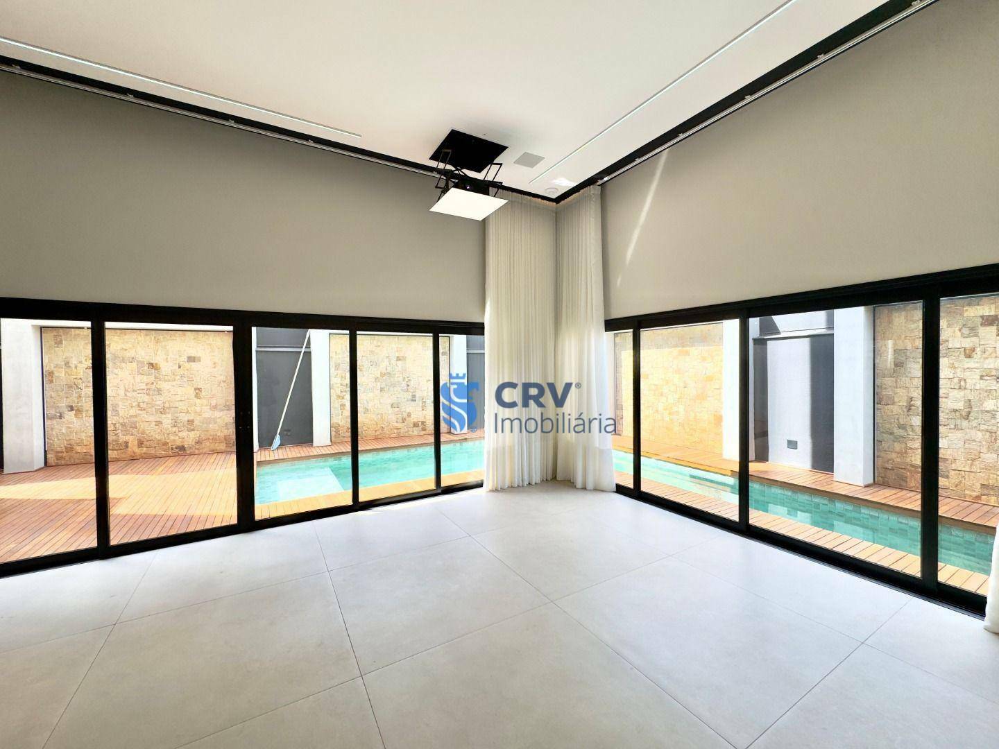 Sobrado à venda com 4 quartos, 302m² - Foto 4