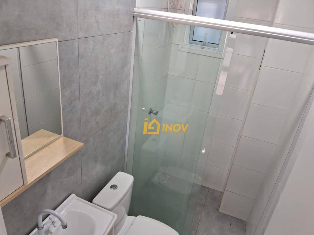 Apartamento para alugar com 1 quarto, 55m² - Foto 8