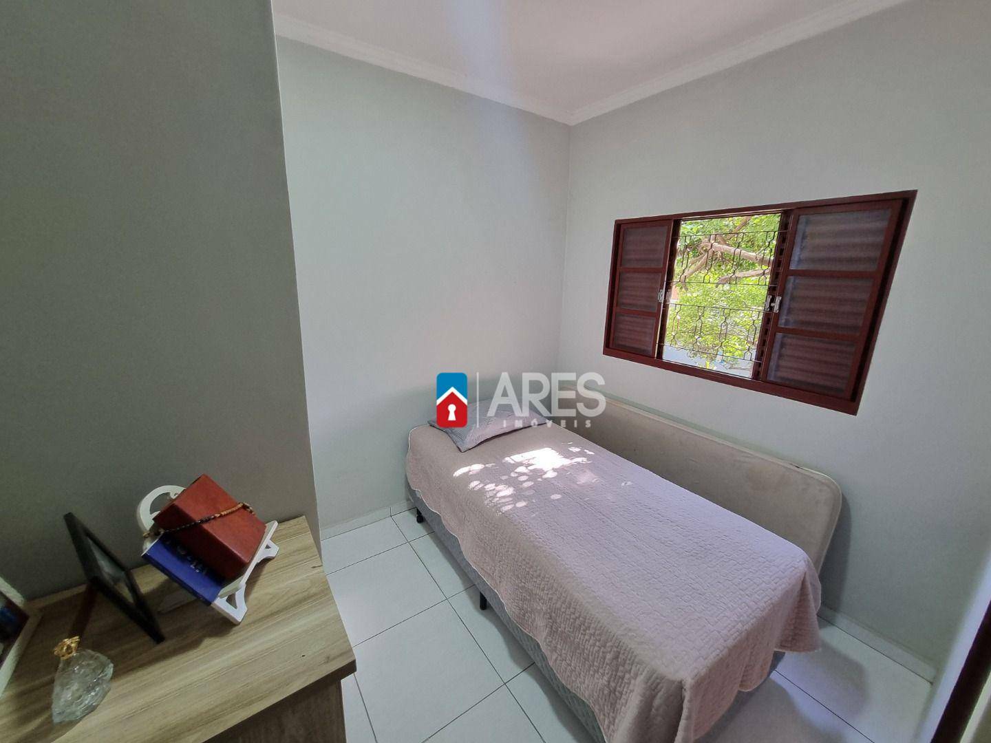 Casa à venda com 3 quartos, 116m² - Foto 14