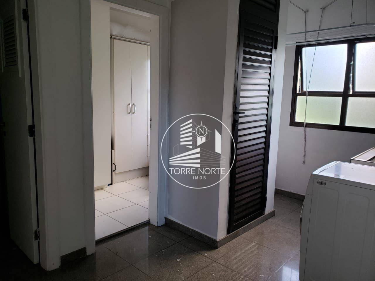 Apartamento à venda com 4 quartos, 320m² - Foto 13