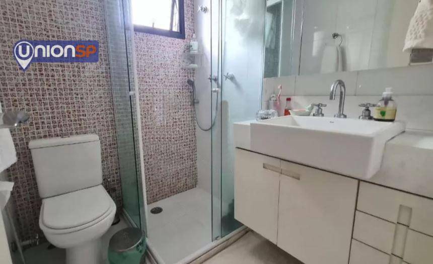 Apartamento à venda com 3 quartos, 157m² - Foto 10