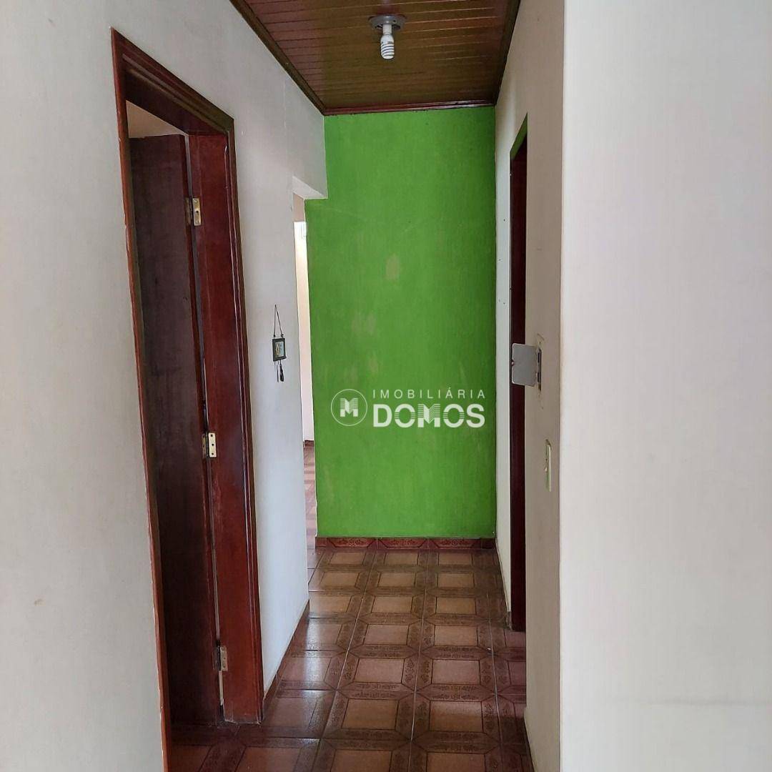 Casa à venda com 4 quartos, 180m² - Foto 18