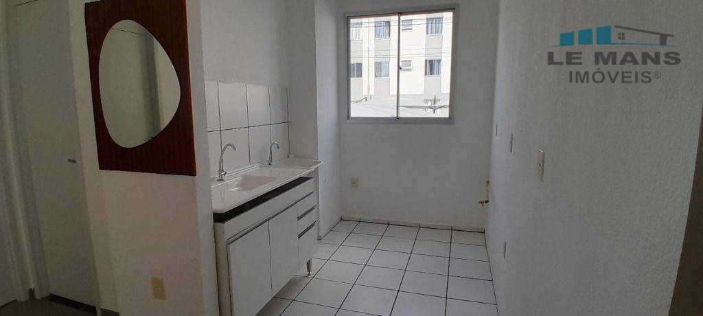 Apartamento à venda com 2 quartos, 48m² - Foto 4