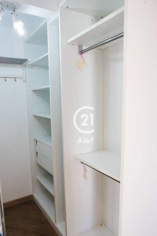 Apartamento à venda com 3 quartos, 154m² - Foto 22