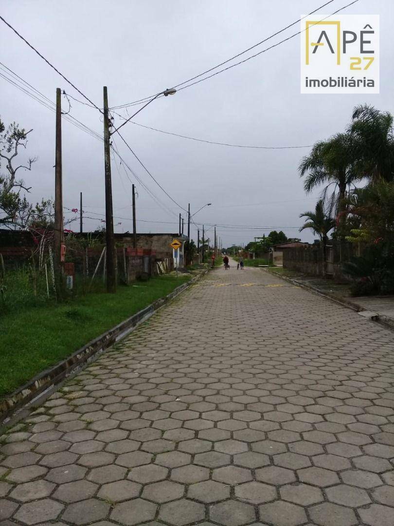 Casa à venda com 1 quarto, 70m² - Foto 6