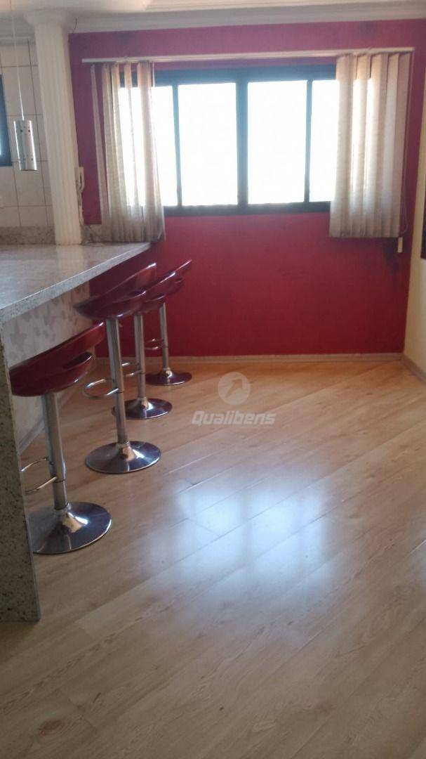 Apartamento para alugar com 2 quartos, 72m² - Foto 5