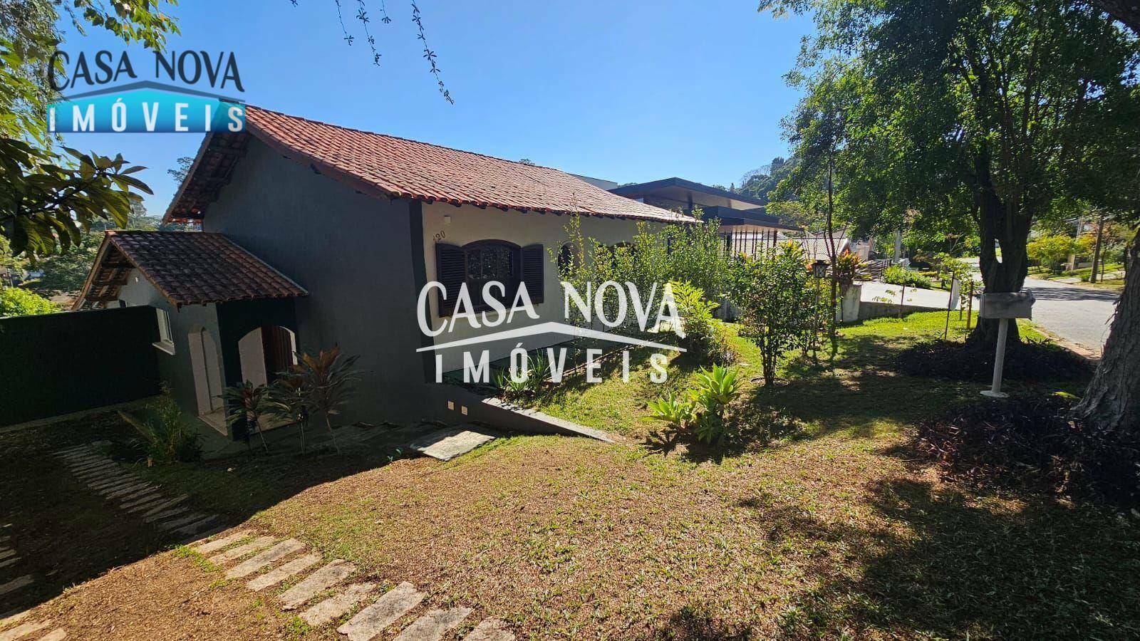 Casa de Condomínio para alugar com 4 quartos, 192m² - Foto 3