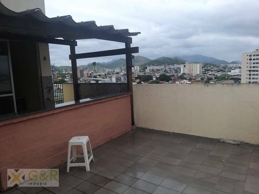 Apartamento à venda com 2 quartos, 100m² - Foto 3