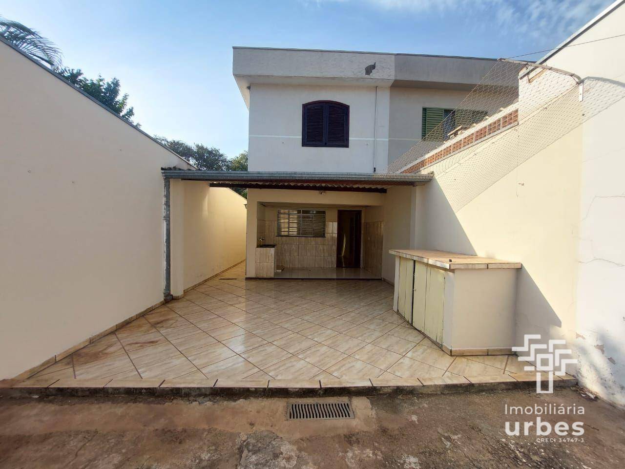 Casa à venda com 3 quartos, 174m² - Foto 3