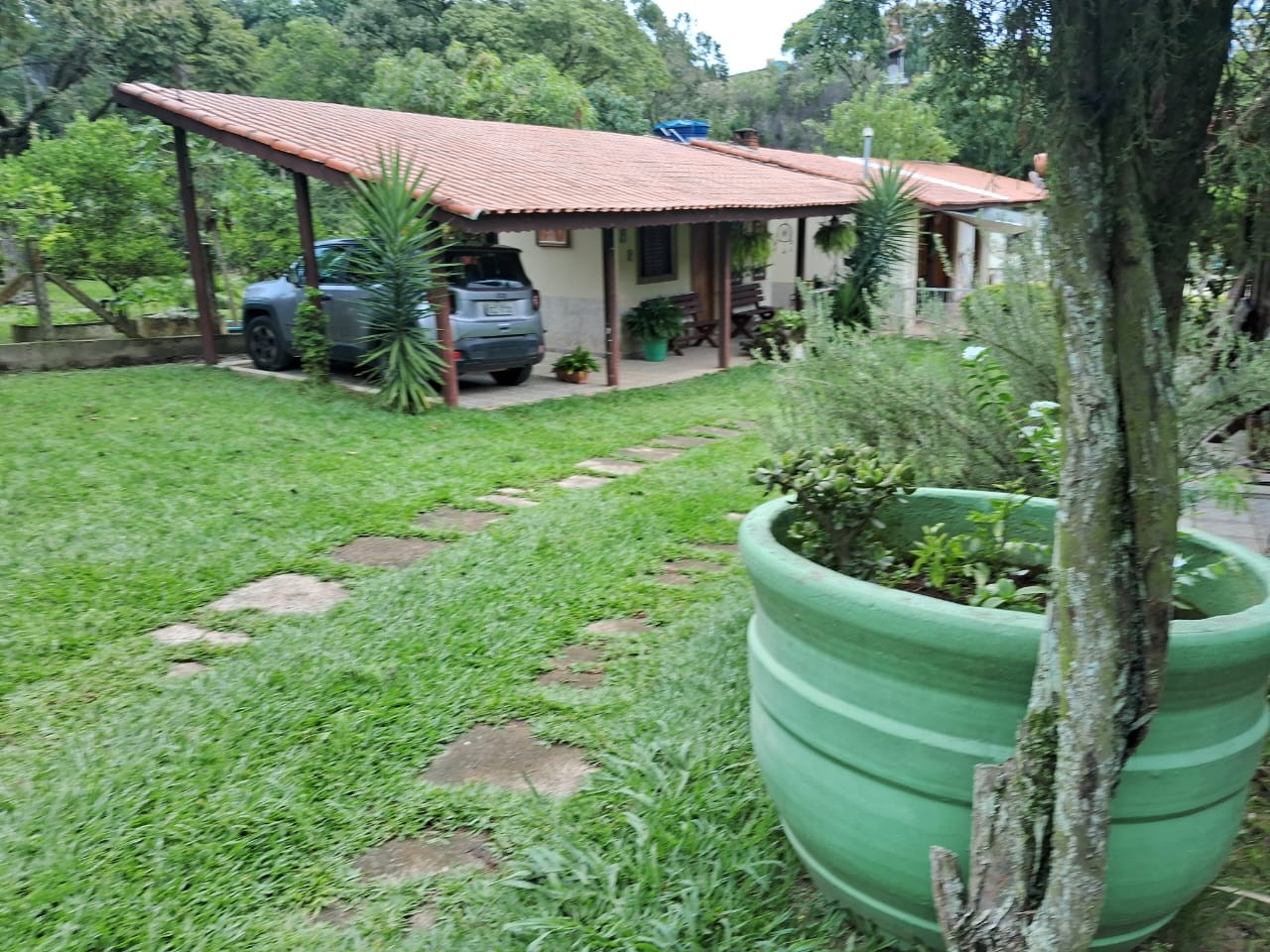 Chácara à venda com 4 quartos, 3500m² - Foto 11