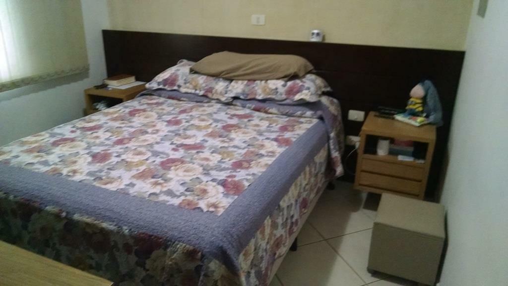 Casa à venda com 3 quartos, 200m² - Foto 18