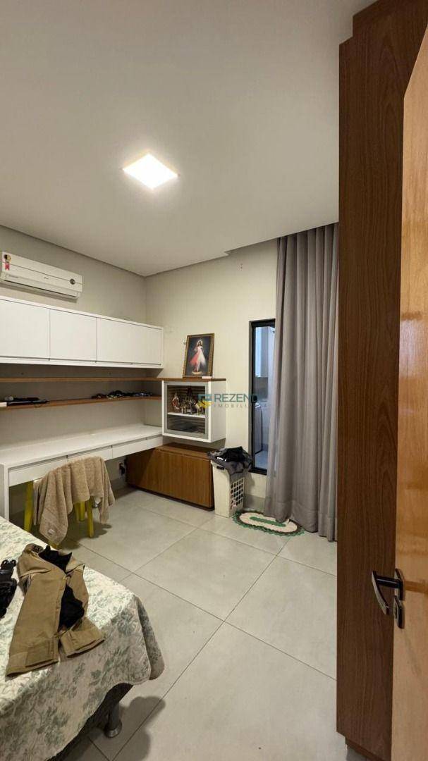 Sobrado à venda com 3 quartos, 219m² - Foto 11