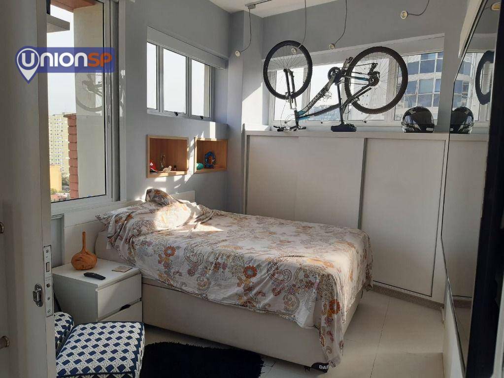 Apartamento à venda com 1 quarto, 59m² - Foto 3