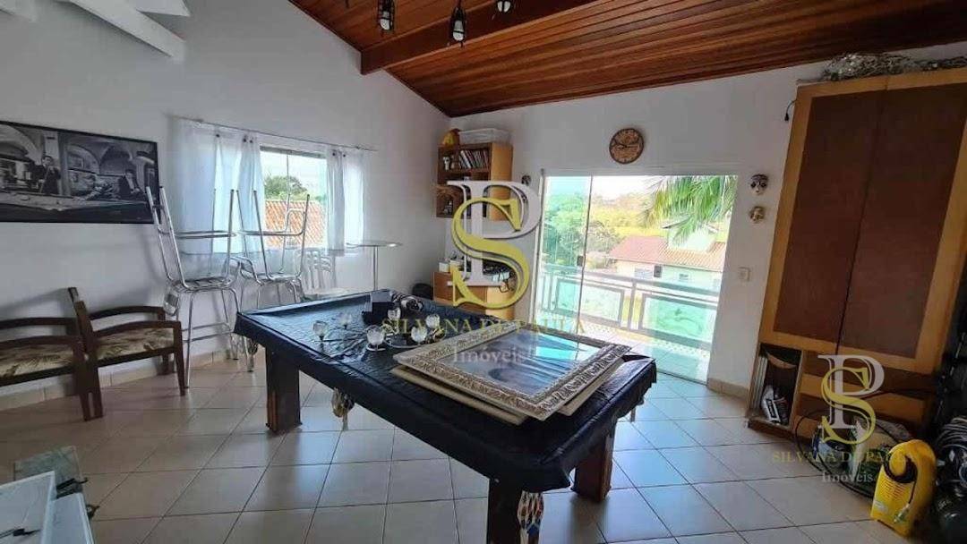 Chácara à venda com 2 quartos, 210m² - Foto 8