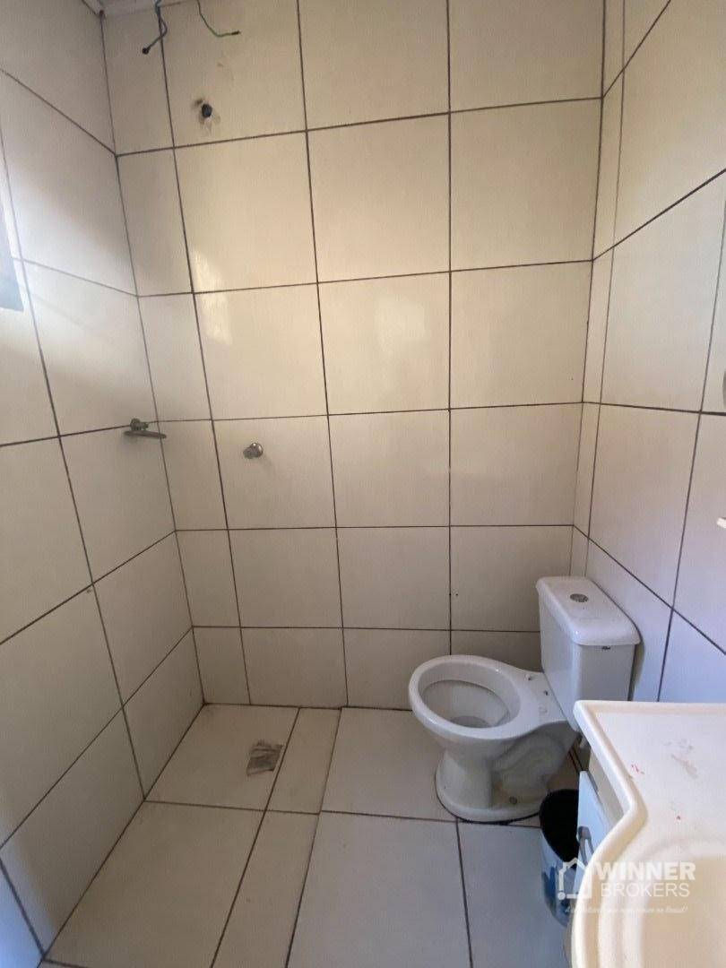 Casa à venda com 2 quartos, 60m² - Foto 11